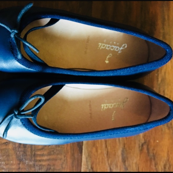 Jacadi Paris NWOB toddler navy ballet style shoes - Picture 3 of 5